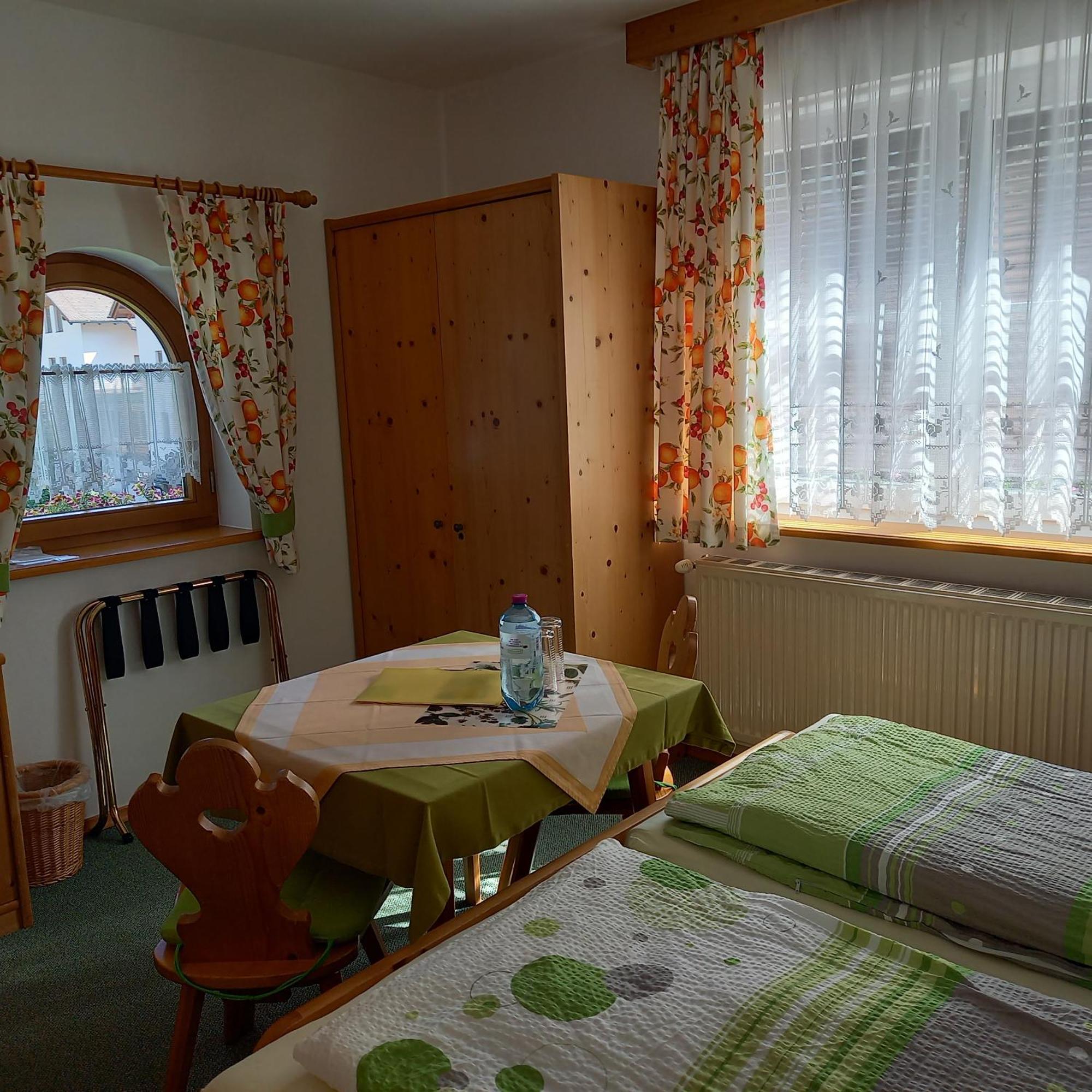Gaestehaus Sieglinde Гозау Екстер'єр фото